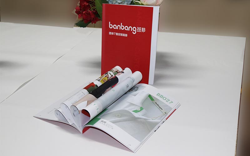 服裝畫冊印刷,企業服裝畫冊設計,工衣畫冊設計印刷廠家